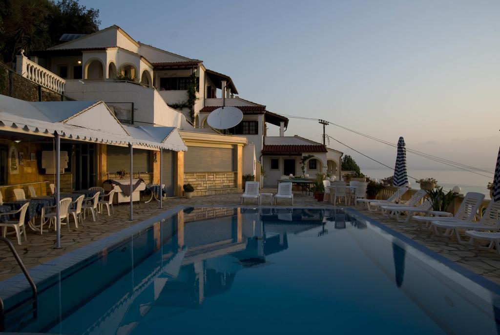 קורפו Oniro Villas מראה חיצוני תמונה